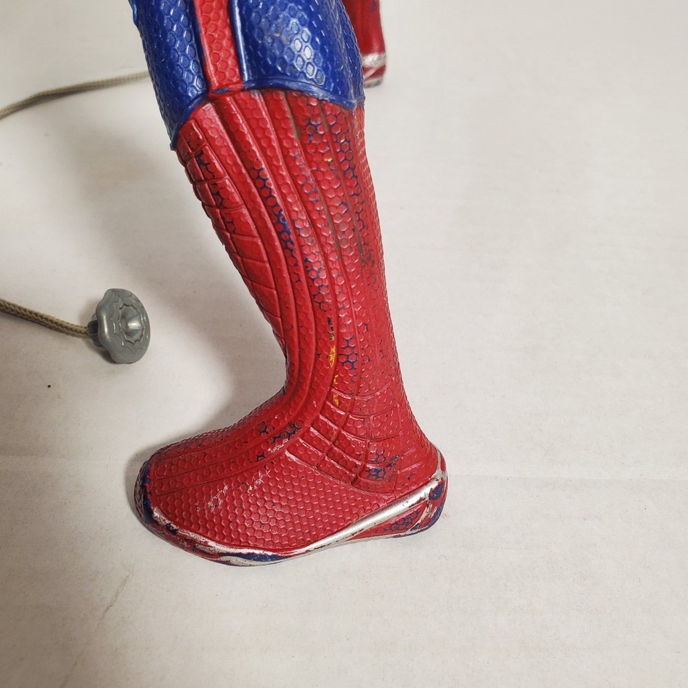 Marvel The Amazing Spider-Man Action Figure 12" Pull String Web Toy - Picture 14 of 16
